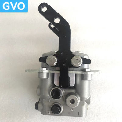 702-16-04250 7021604250 Bagian Excavator Walking Foot Valve Pedal Assembly Untuk PC120-6 PC200-6 PC210 PC240-8 PC360-6 PC360-7 PC360-8