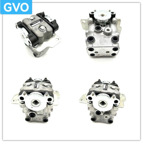 66-11-0001 702-22-01010 702-16-01861 Bagian Excavator PC60 PC120 PC200-7 PC300-6 PC360-7 Foot Valve Assembly Walking Pilot Control Valve